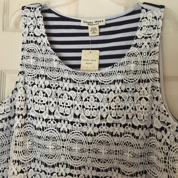 NAVY STRIPED TANK TOP - Picture 2 of 5