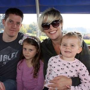 Meet your Posher, Nikki