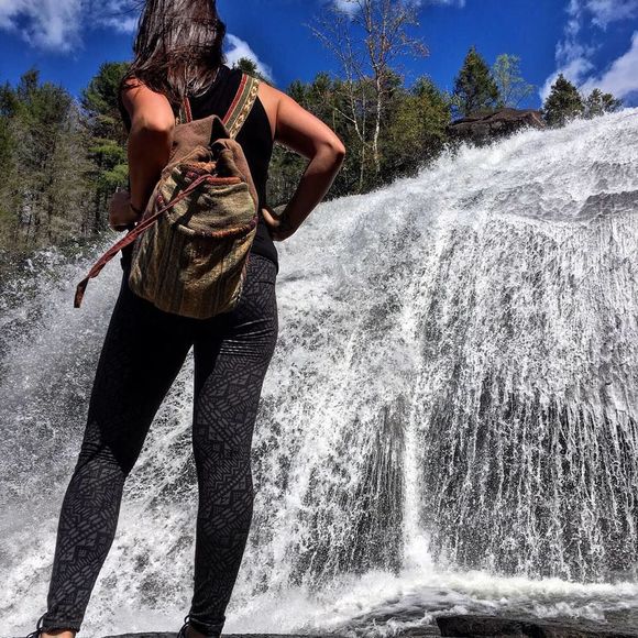 Meet your Posher, Tatiana - Picture 2 of 4