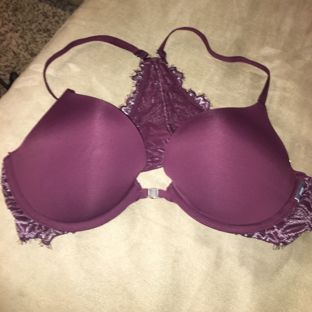 Aerie 34C push up maroon front clasp bra. Lace