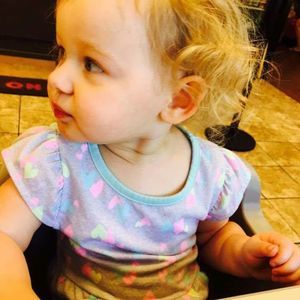 Meet your Posher, Gloria