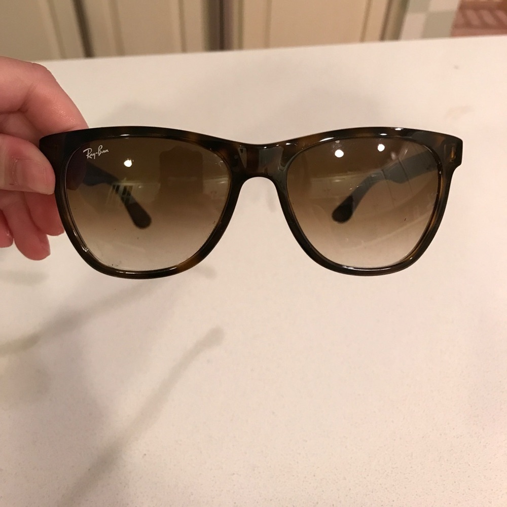Ray Ban Tortoise Sunglasses