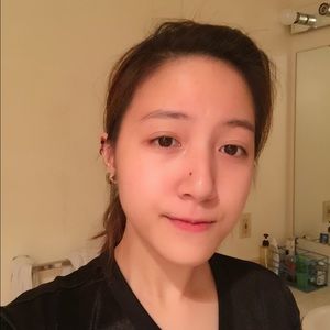 Meet your Posher, Linh