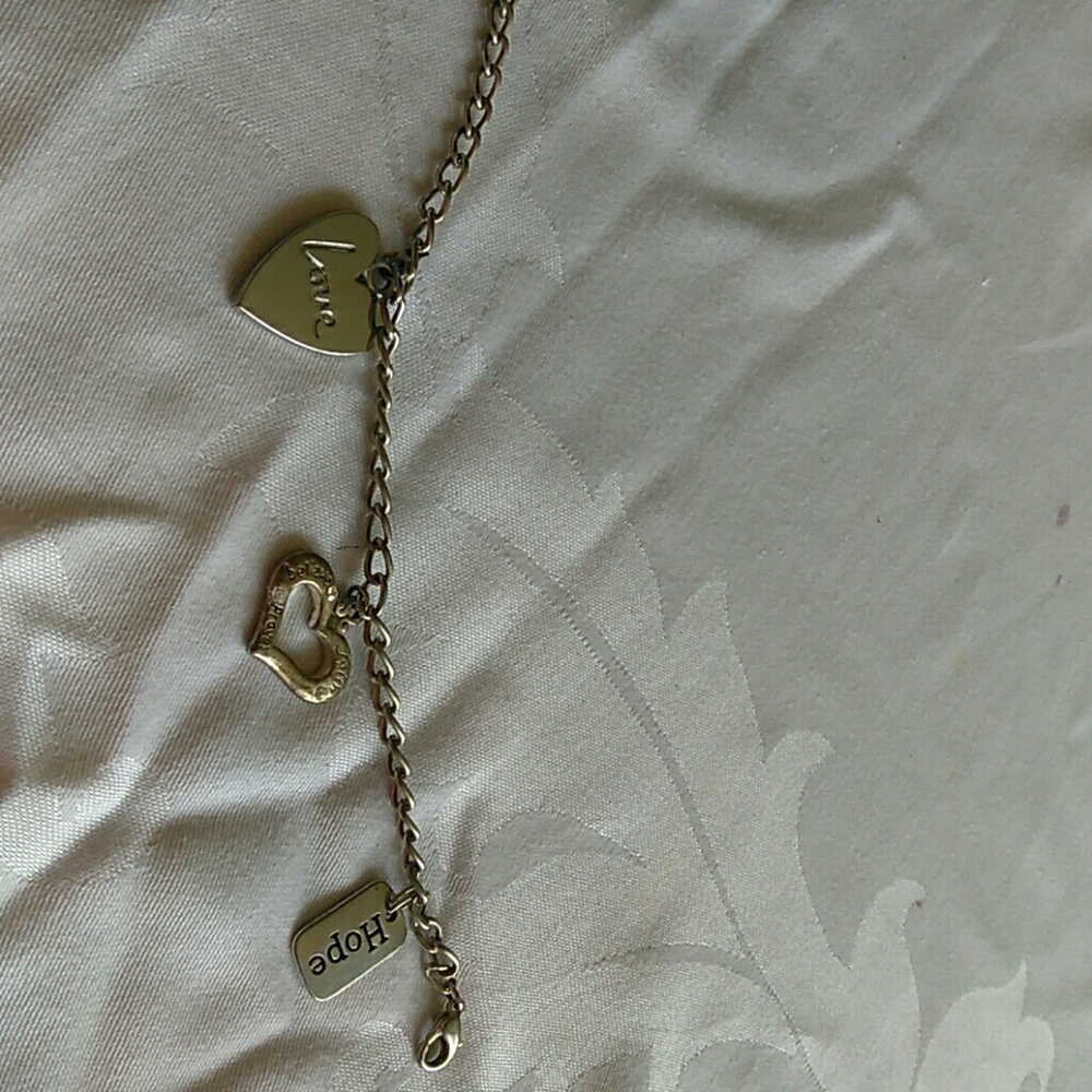 Inspirational charm bracelet