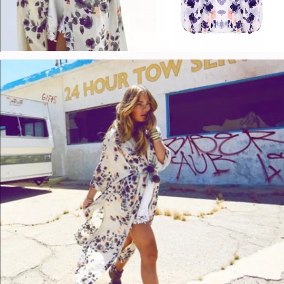 Long Floral Kimono - Picture 8 of 8