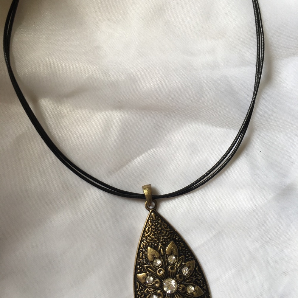 Teardrop Shape Necklace