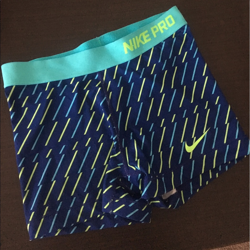 Blue Nike Pro Size M