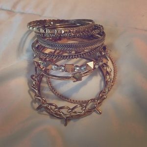 Gold bangles (11 bracelets)