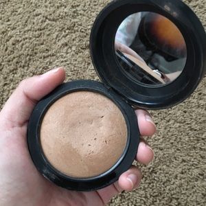 MAC Mineralize Skinfinish Powder (Dark Golden)