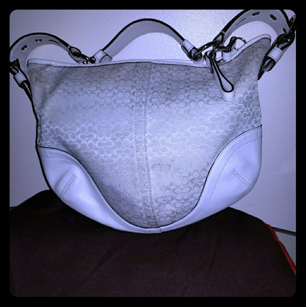 Coach purse bag white 🚚 moving sale