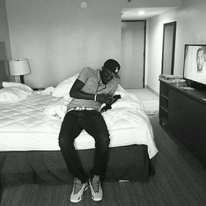 Meet your Posher, Massamba