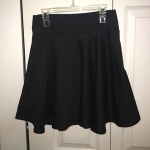 Black skater skirt