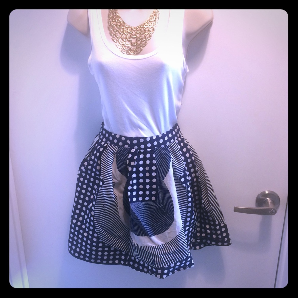 Navy/white printed skirt Cooperative