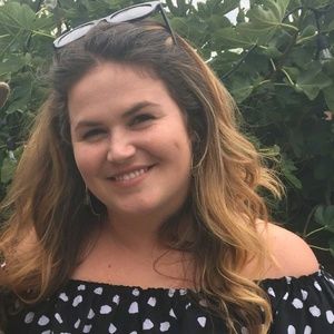 Meet your Posher, Caley