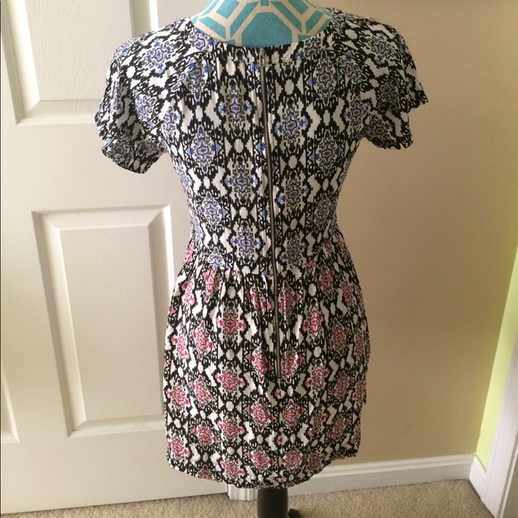 Sans Souci Top - Picture 4 of 5