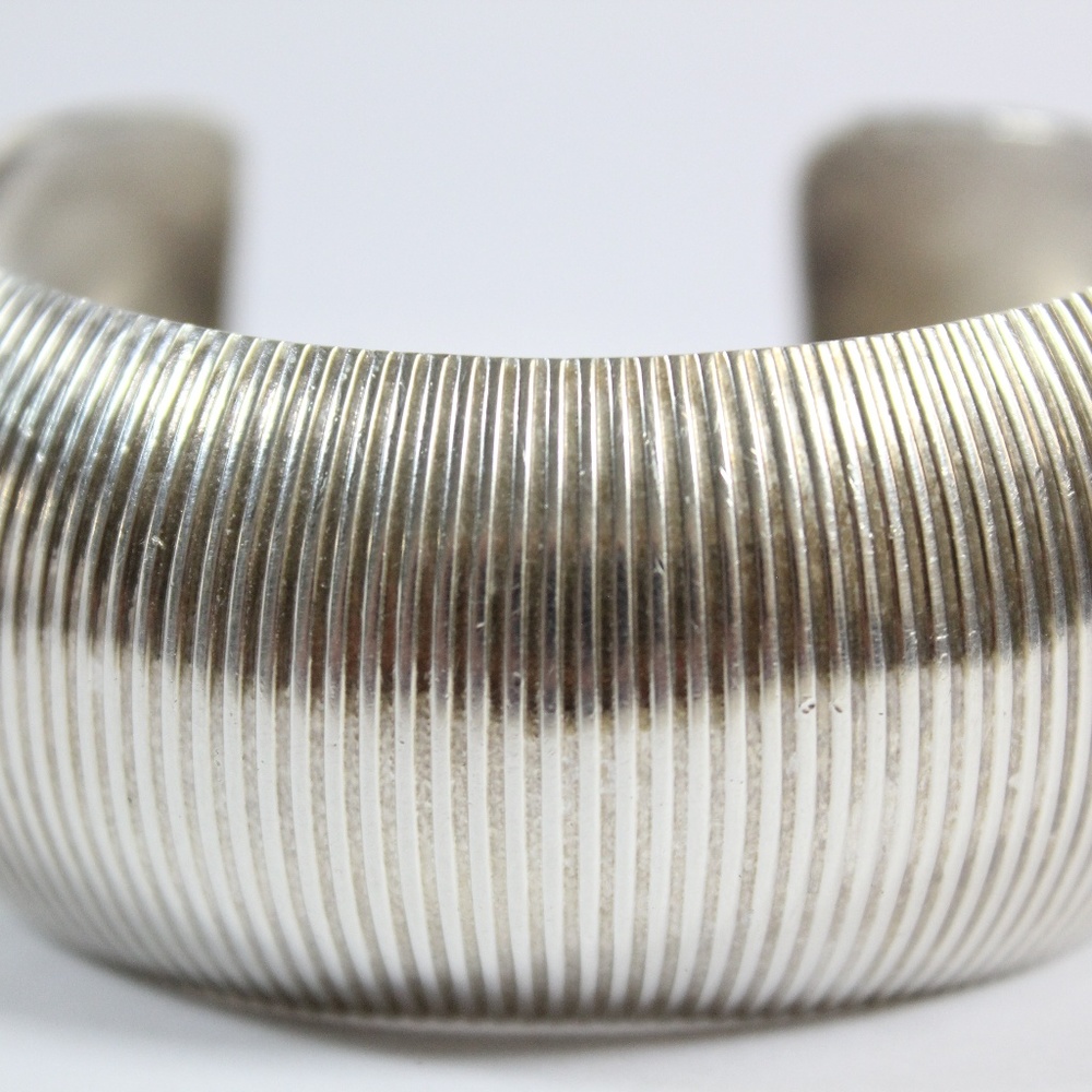 Ladies Heavy Sterling Silver .925 Cuff Bracelet