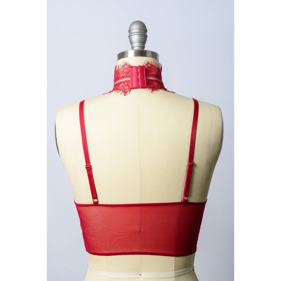 Eyelash Lace Bralette - Picture 2 of 4