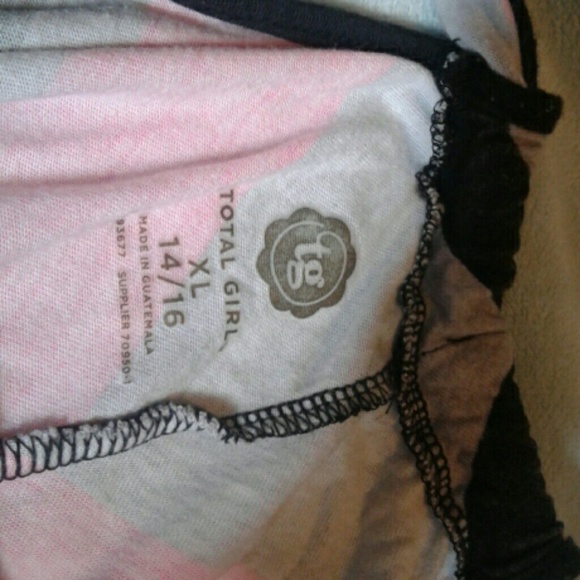 Gray,black,and pink Tank top - Picture 3 of 3