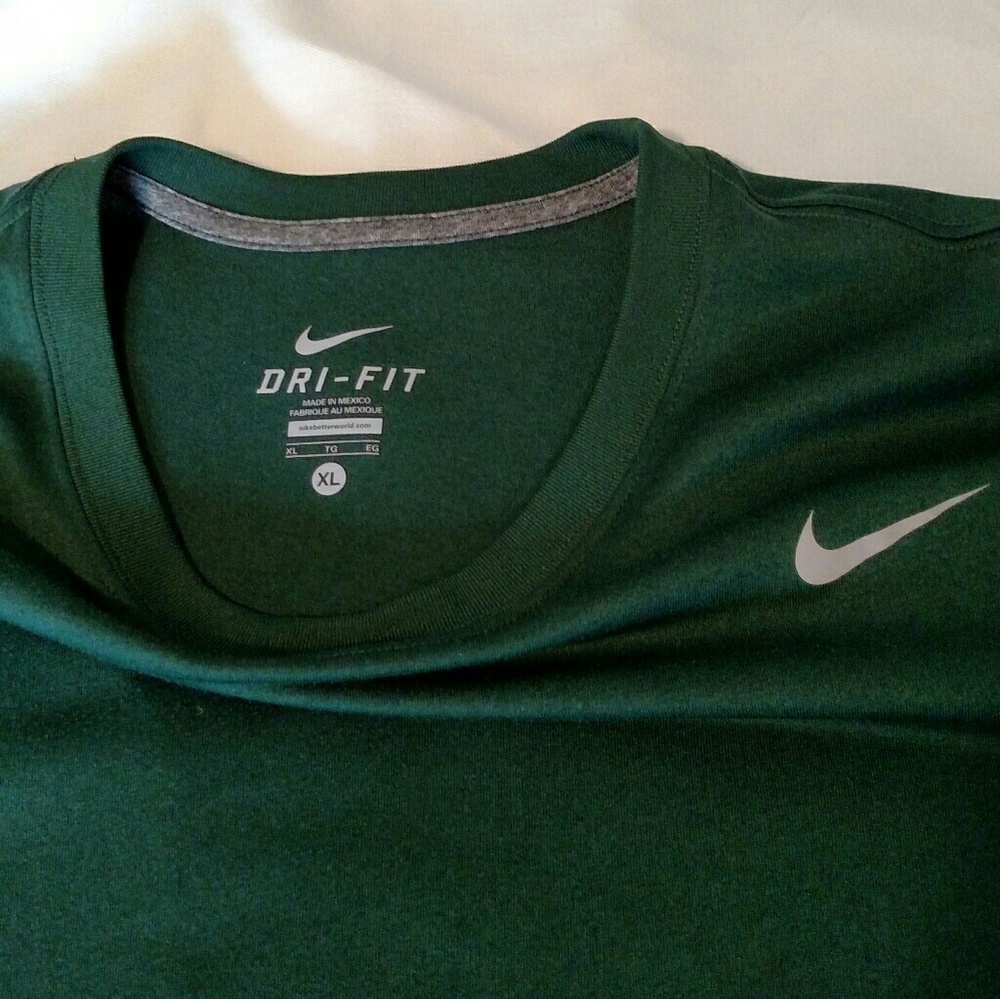 Men's Nike Green XL Dri Fit T-shirt