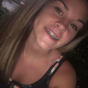 Meet your Posher, Sidney