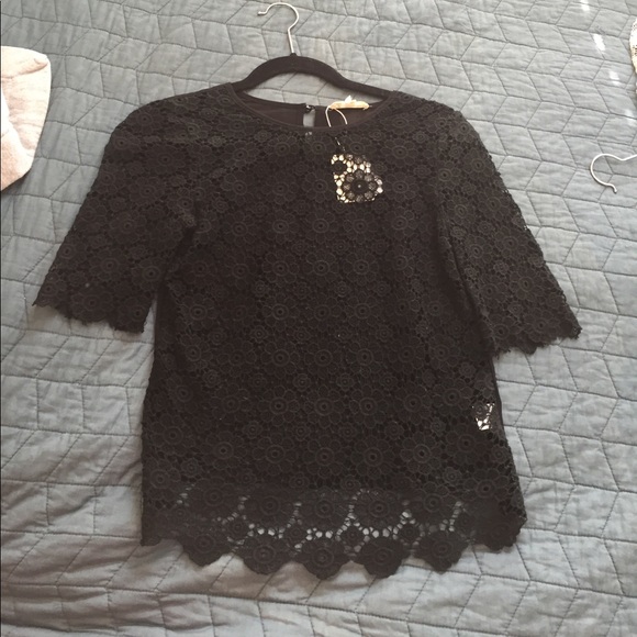 NWT BLACK LACE BLOUSE - Picture 1 of 3
