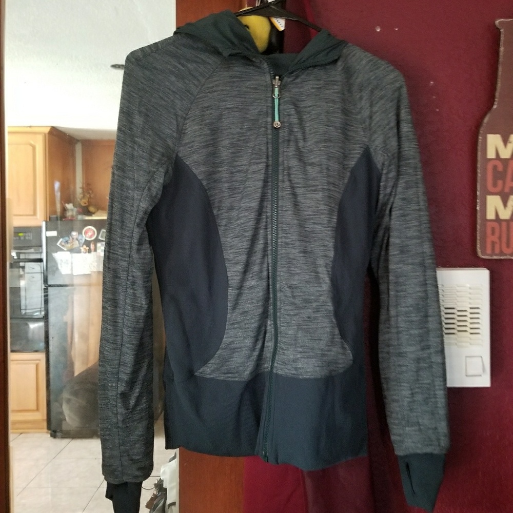 Lululemon sweater
