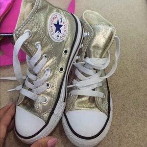 Kids GOLD Converse. FINAL PRICE! Firm!
