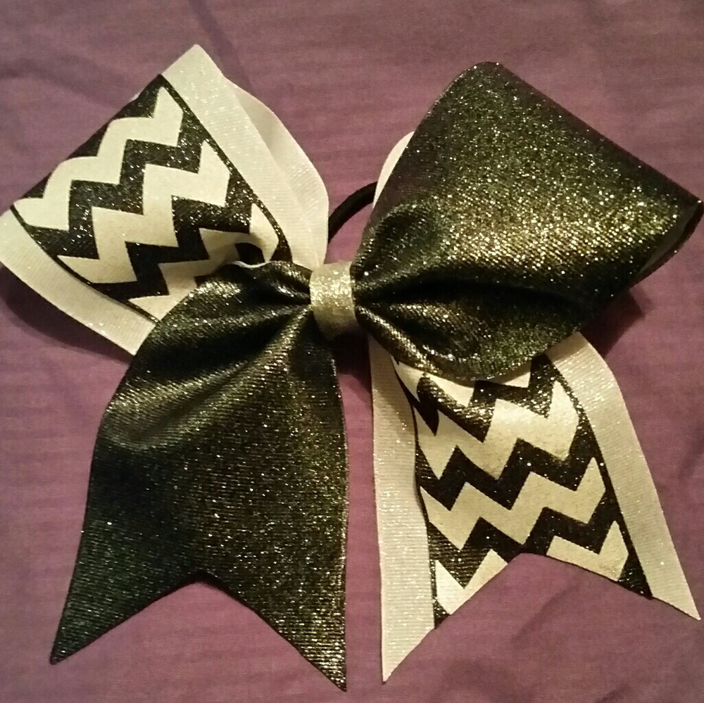 Custom cheer Bows