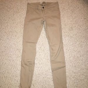 Hollister tan skinny jeans