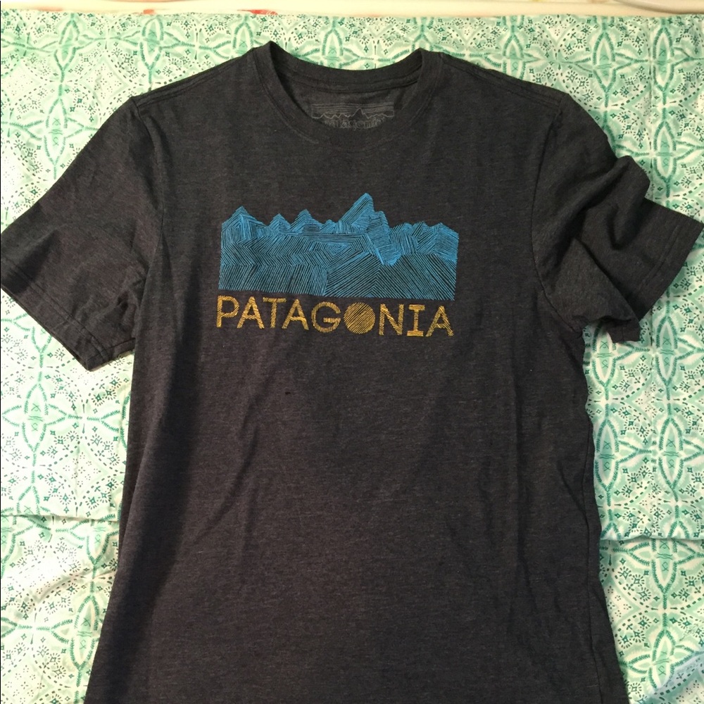 PATAGONIA TSHIRT
