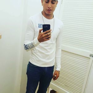 Meet your Posher, Edson