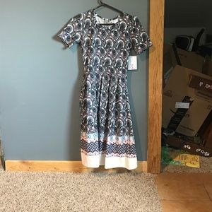 NWT size small Amelia