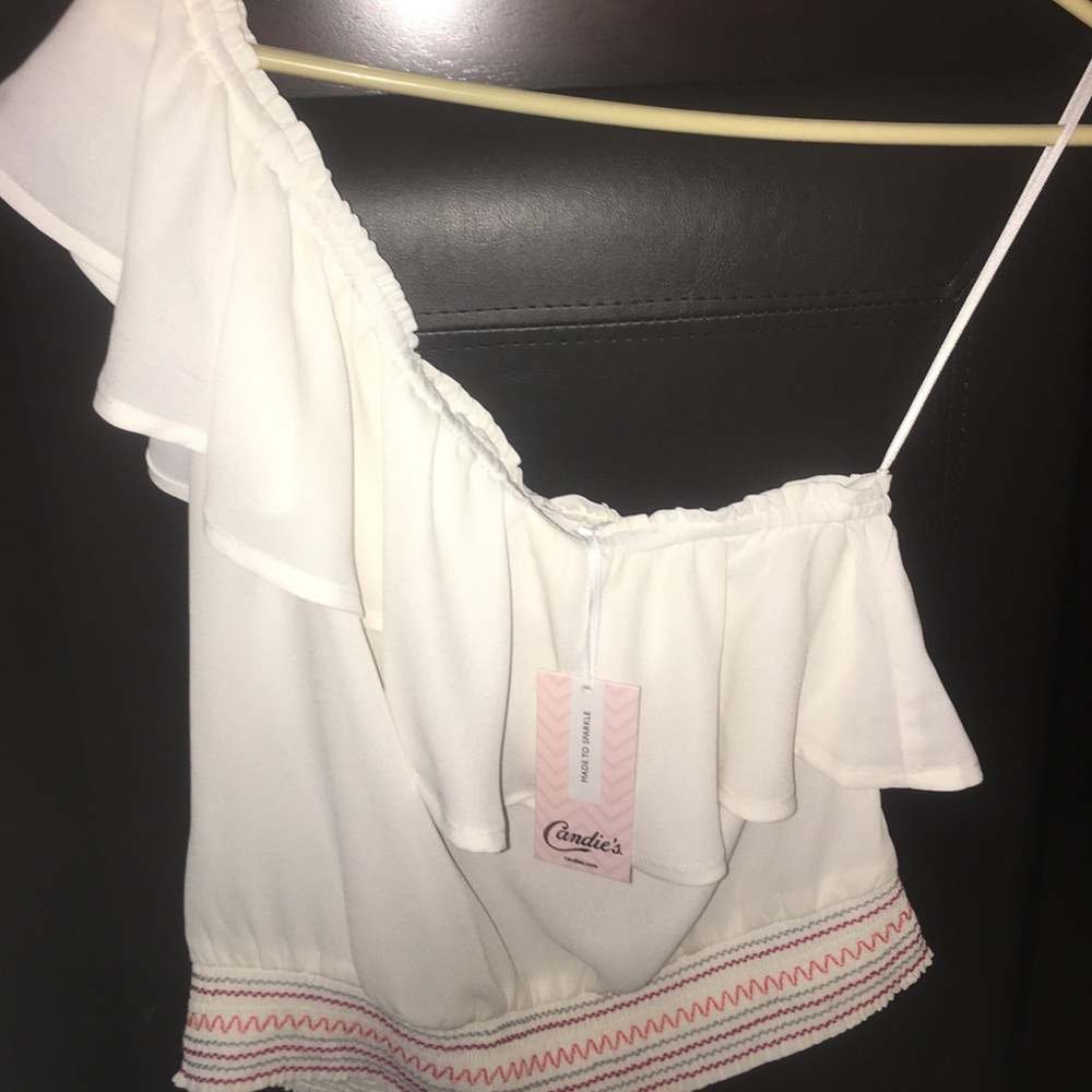 New-One shoulder top