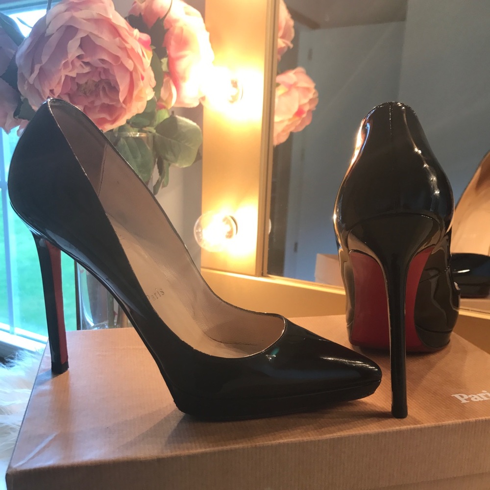 SOLD Christian Louboutin Pigalle Plato 120mm