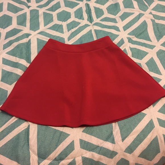 Skater skirt - Picture 1 of 2