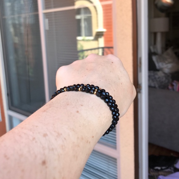 💕HP💕Evil Eye black Beaded stretch Bracelet - Picture 15 of 16