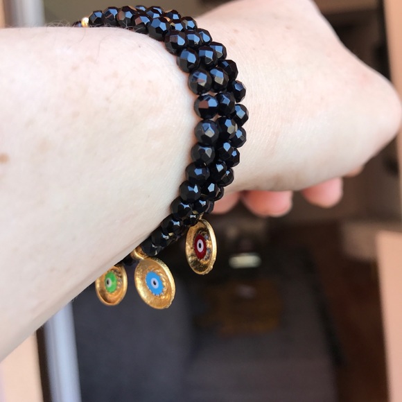 💕HP💕Evil Eye black Beaded stretch Bracelet - Picture 14 of 16