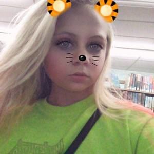 Meet your Posher, Maddie