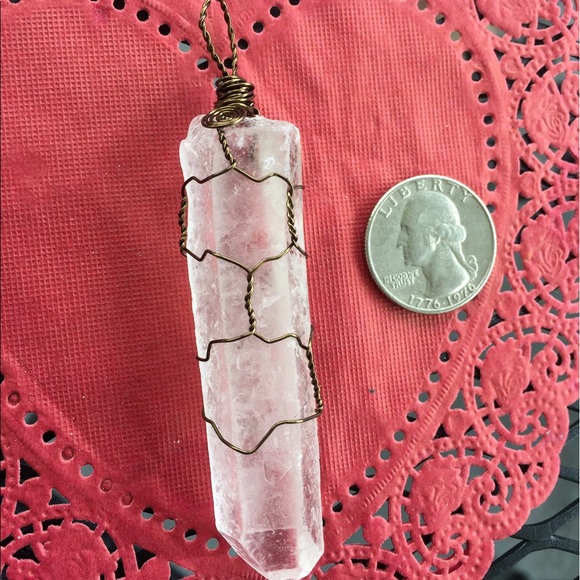 Quartz Crystal Pendant - Picture 3 of 4