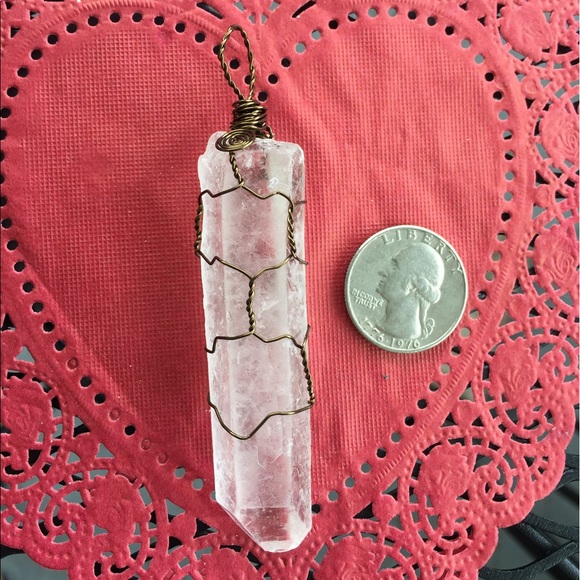 Quartz Crystal Pendant - Picture 4 of 4