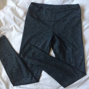 Zella black and grey space dye live in leggings S