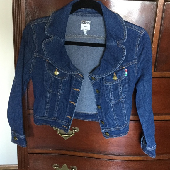 moschino cropped denim jacket