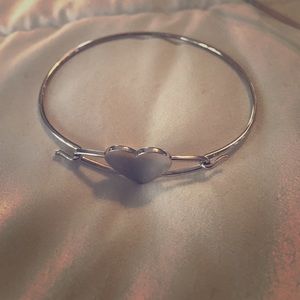 Silver tone heart bracelet