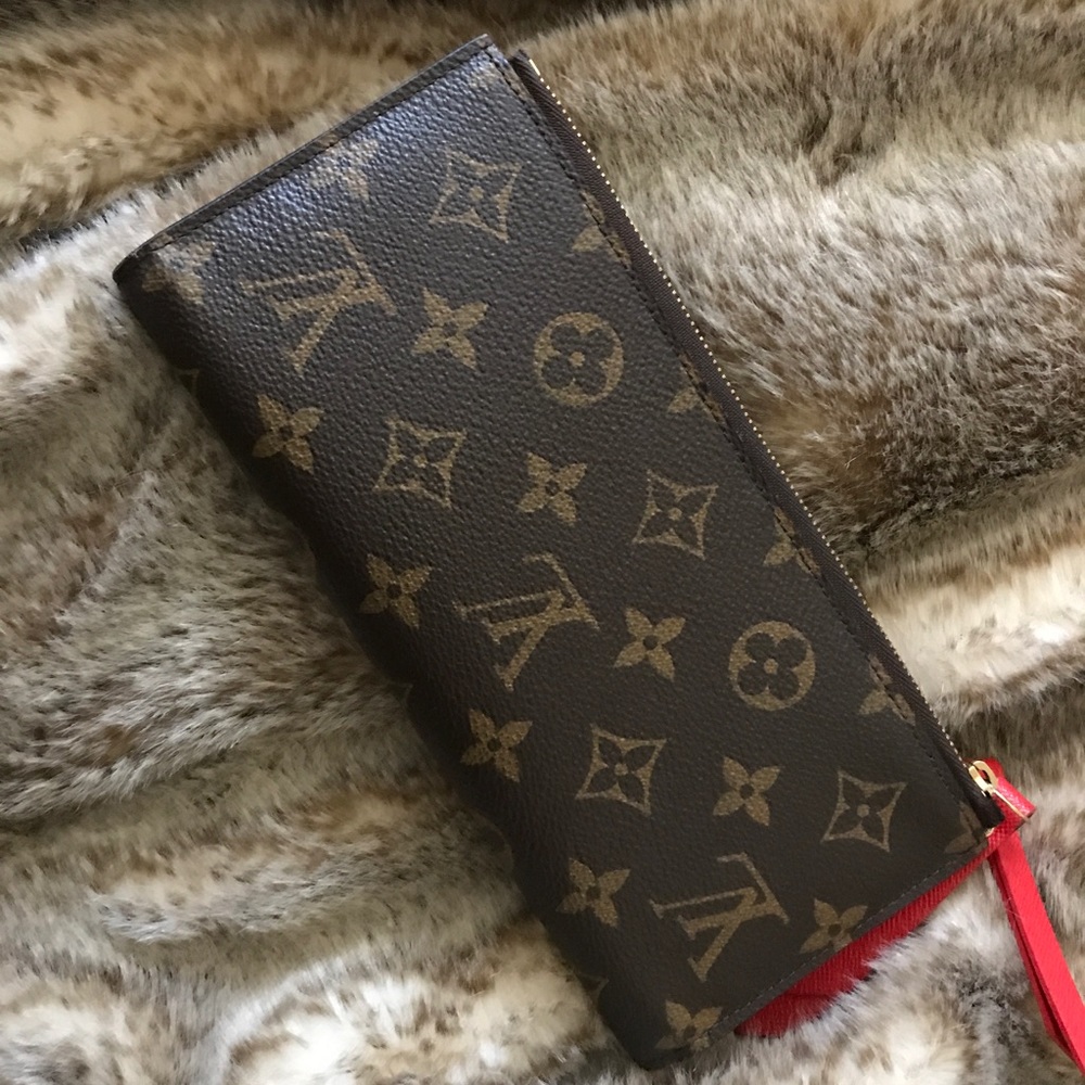 ❌SOLD❌ Adele wallet Louis Vuitton - Picture 6 of 8