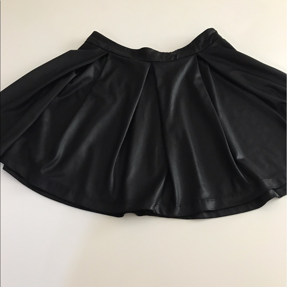 Black Leather Skater Skirt - Picture 1 of 5