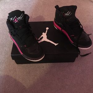 Girls Jordan flight 45 high GS