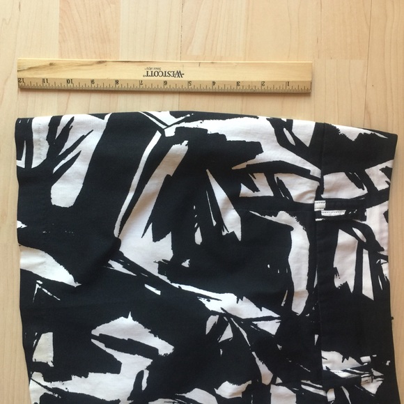 Forever 21 Size M Mini Skirt - Picture 8 of 8