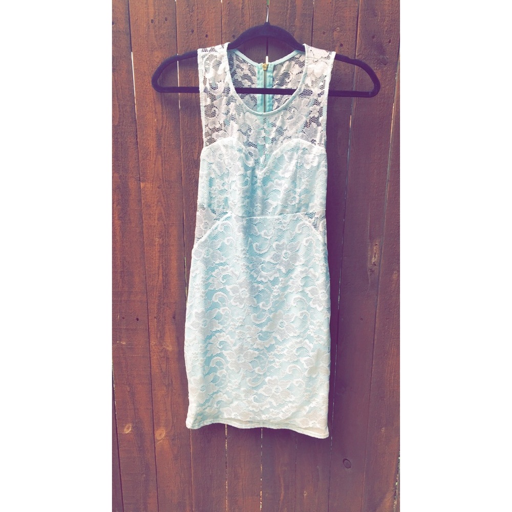 Discovery Mini Dress