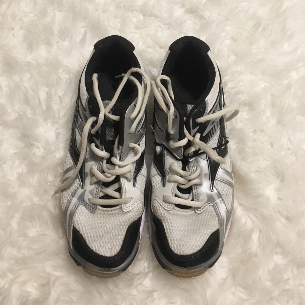 Mizuno Wave Bolt 4 (used)