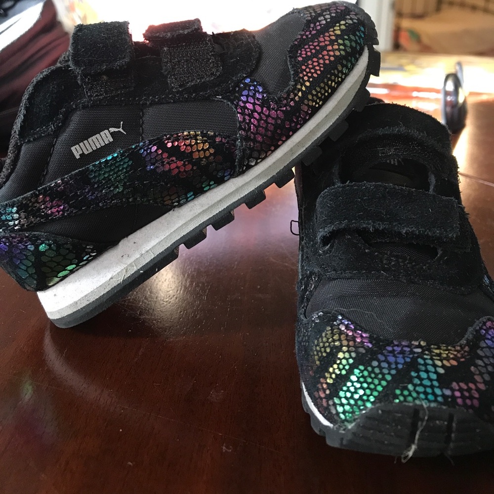 Puma sneakers